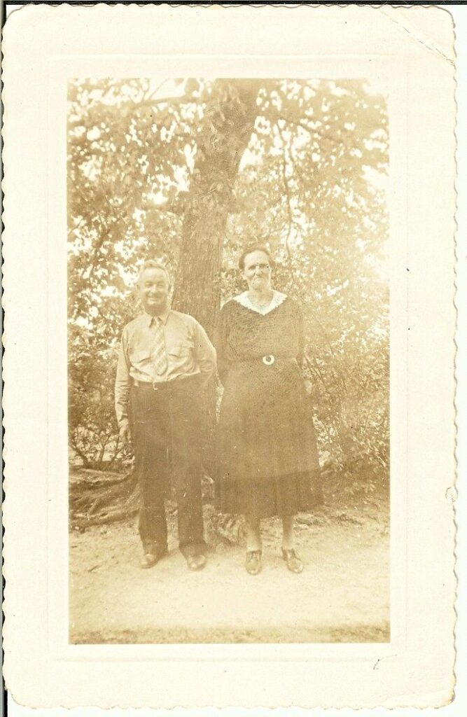 Ariail-James-Claude-1945-Home-0118