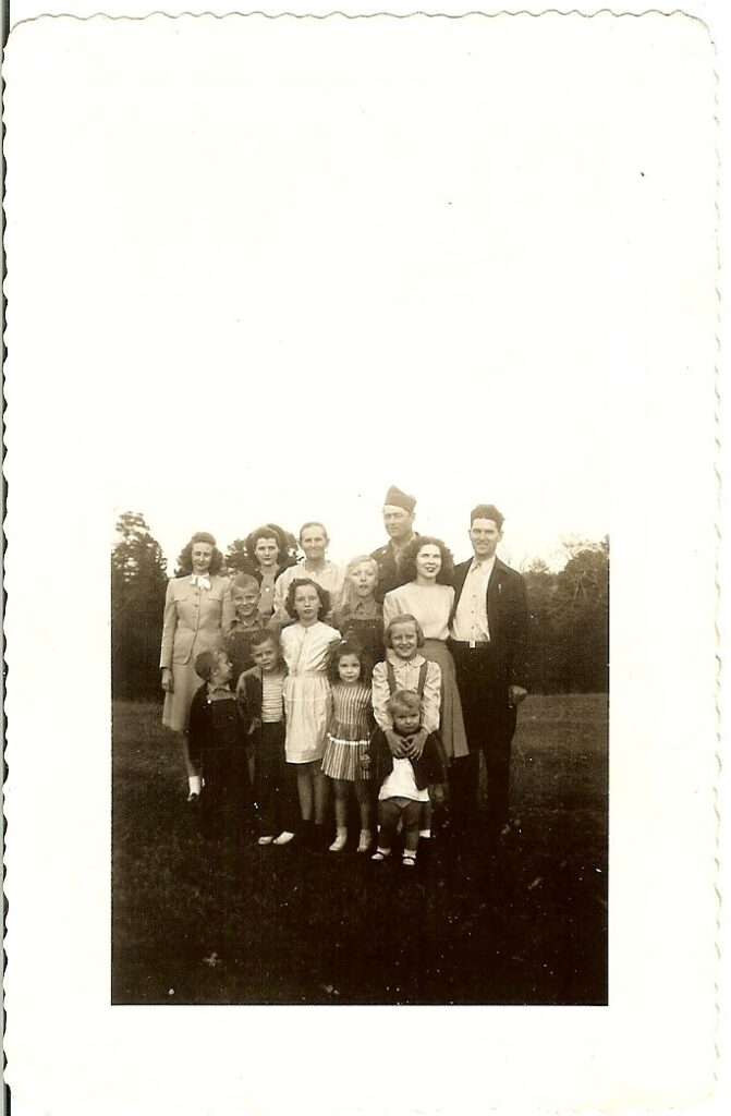 Row-Back-0000-Photo-0132