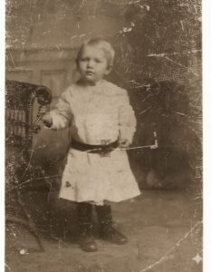 Brooks-Joseph-Doil-0000-Photo-0177