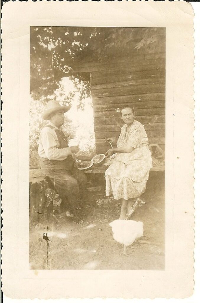 Ariail-James-Claude-0000-Home-0057