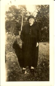 Ariail-Grandmother-Vastie-Bellamy-0000-Home-0068